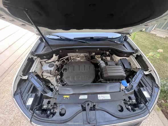 Volkswagen Atlas SEL Premium R-Line 2024
عداد المسافة : 24 الف مایل 

ضرر : فقط بونت سبخ 

ارباك سلیم💯✅

دعامیە و رادیترات کلة بلادي بشرط 

1V2FR2CA9RC511362

اعلی المواصفات  atlas 1/1 :

سقف بانوراما

داتاشو 

بصمة تشغيل

بصمة أبواب

تشغيل عن بعد (Remote Start)

صندوق شفط كهربائي

رادار أمامي (تحديد مسار)

رادار جانبي (نقاط عمياء)

رادار خلفي (تحذير من الاصطدام)

كاميرات محيطية 360°

سستم سماعات FENDER

تحكم وضعيات القيادة Drive Modes 

اوتو بارك Auto Park

تبريد مركزي لمس

كشنات ميموري

كشنات جلد

کشن تدفئة و تبرید

هاند بريك بصمة

Android Auto 

Apple Car Play 

مانع انزلاق+ABS

شاشة كبيرة لمس

حساسات خلفية+ كاميرا 

تحكمات استيرن

اوتو ستارت Auto start 

اوتو ستوب Auto Stop 

مكان: اربيل

رقم:***********

سعر:٣٨٧$
