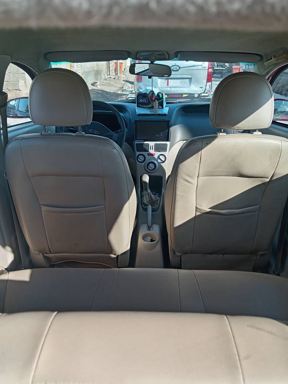 شيري فلاوين للبيع مديل 2013رقم بغداد سياره ما ناقصه شي سعر ٣٠ وبيهه مجال   الرقم ***********
