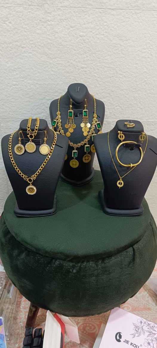 سڵاو و ڕێز 
نامە بنێرن بۆ نرخ کۆمێنت نابینم
*********** السليمانية, العراق
