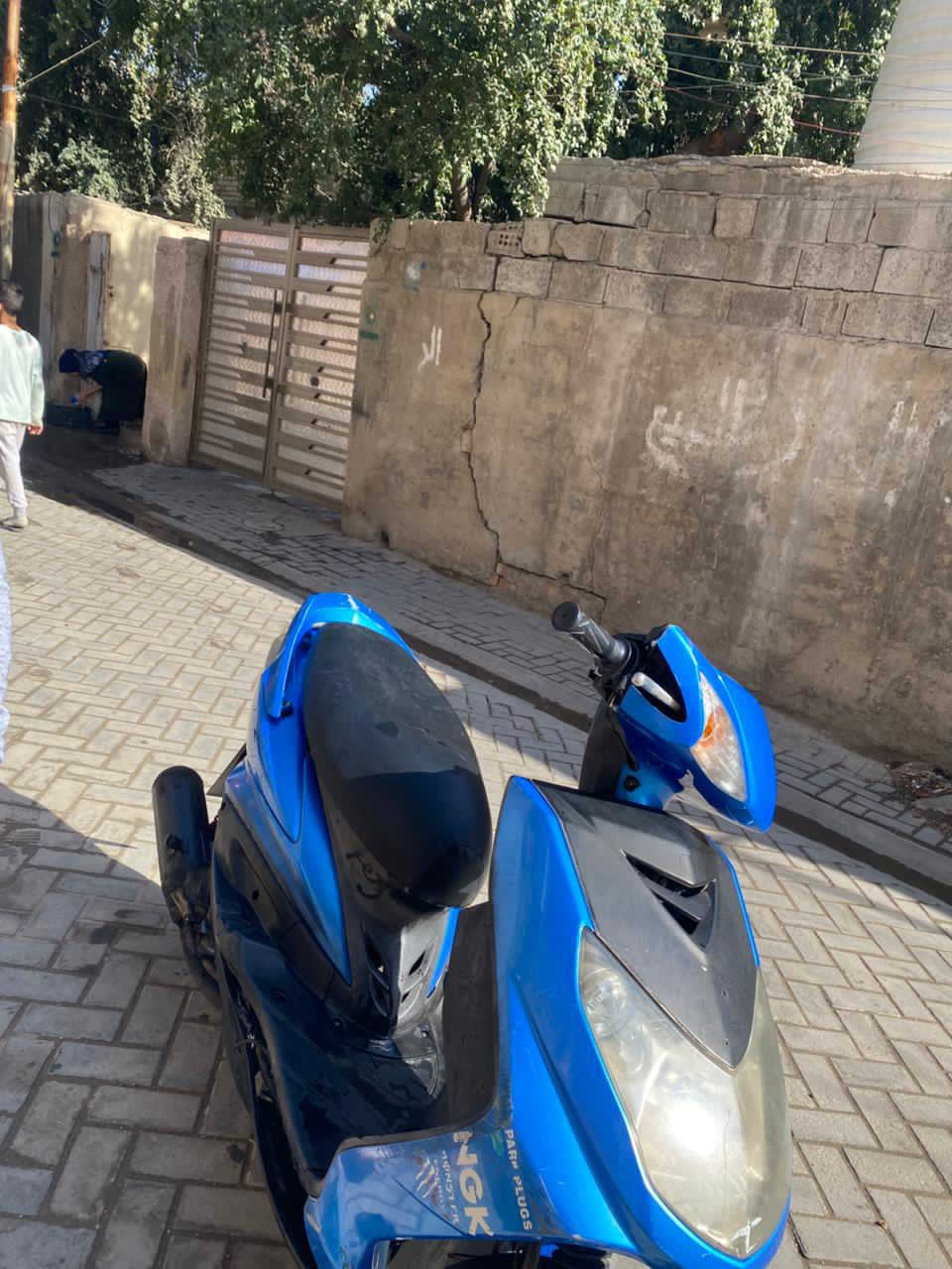 سلام عليكم سكنس فحل قبق نفخ  كابريتر دراجه حلوه مكينه كهربائيات كله شغال مكينه حلوه دراجه شلعه حلوه نقصه جاملغ امامي وتريشه صفحه اليمنه بَسہ‌َٖ ذني 
سعره 500 وبيه مجال حك جيتك التواصل وتساب ***********
