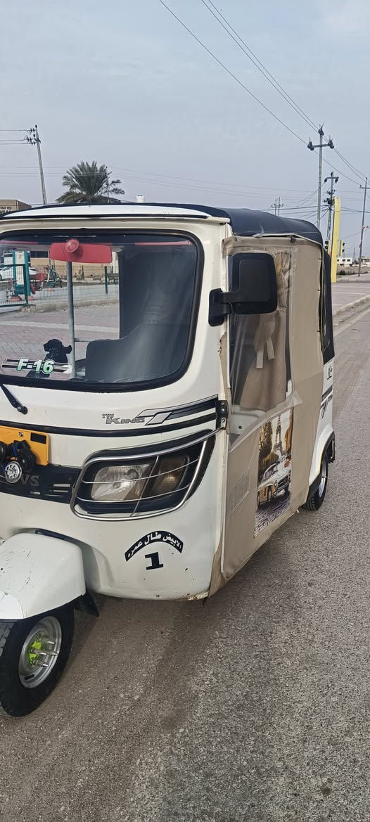 تكتك للبيع TVS كفاله موديل 22 شهر 11 رقم واسط 
***********
