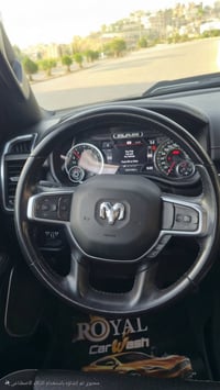 رام لارمي ٢٠٢٢ • V8 5.7 • رقم اربيل مميز