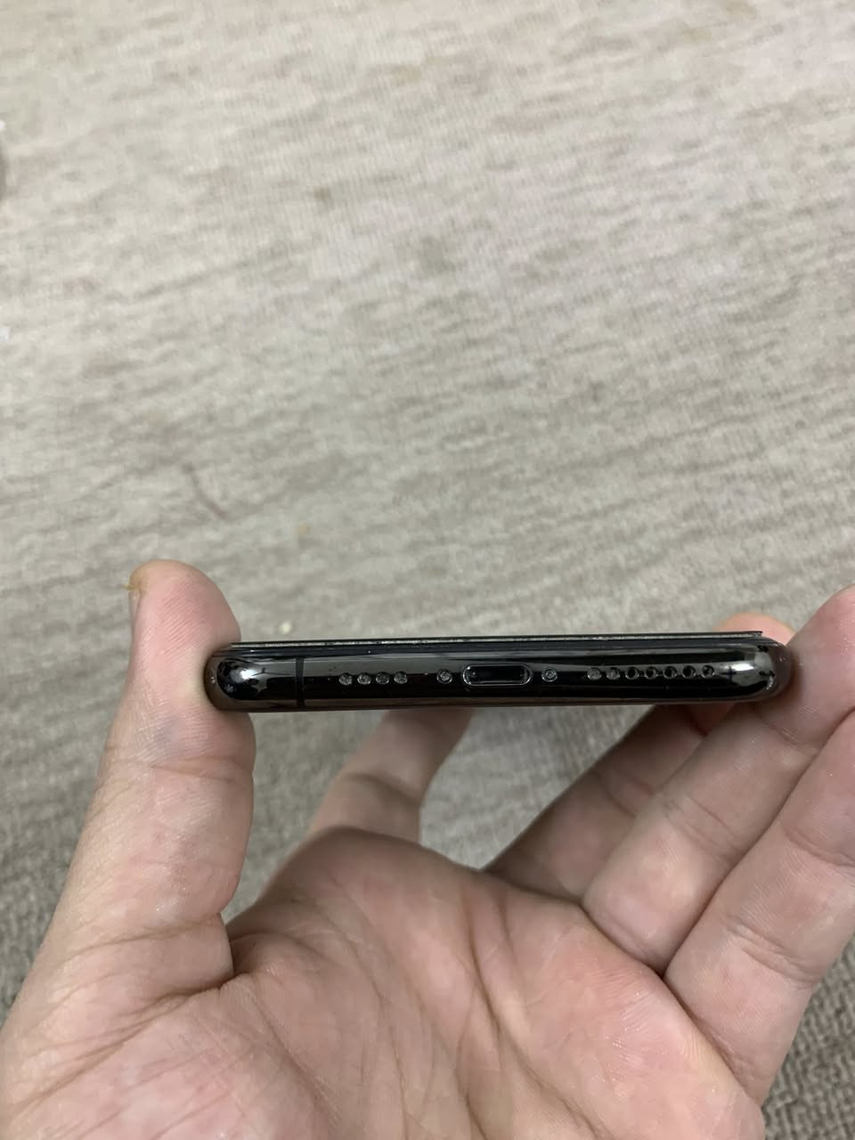 السلام عليكم 
مـتوفر IPhone 11 pro max 
البطاريه / 90 
الذاكره /256
النضافه 90‎%‎
السعر /  300  وبي مجال لـطيبين


**إذا كنت صاحب هذا الإعلان وتريد حذفه لأي سبب، رجاءا أرسل رسالة إلى الدعم الفني**