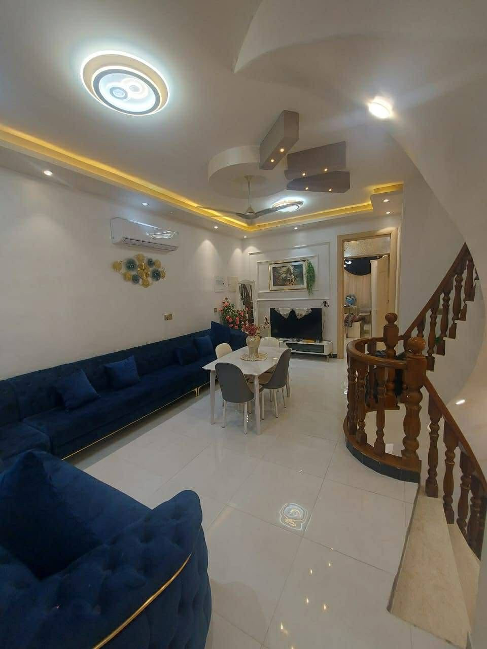 دار للبيع في بعقوبه التحرير
حي الجهاد قرب مدرسة الادريسي

150متر الواجه7.5 
4غرف نوم 
بناء درجى اولى 
للأستفسار ***********
