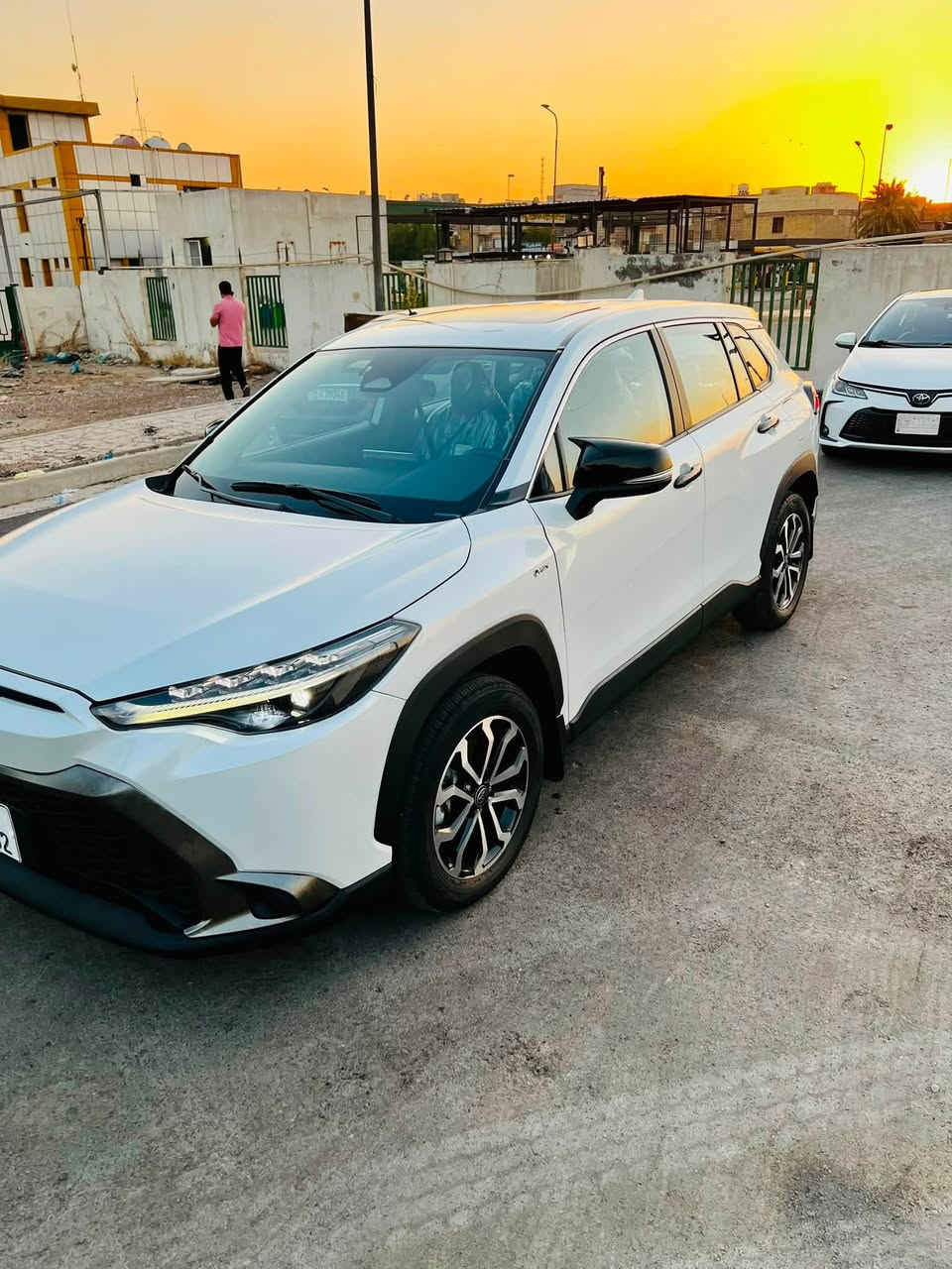 TOYOTA FRONT LANDER HYBRID
السلام عليكم

 فوت لندر هايبرد للبيع  

السيارة جديدة ما عايزة برغي فول مواصفات السيارة كاملة من كلشي 

ضرر السيارة جاملغ وبنيد تبديل اصلي 

المواصفات:

موديل 2025 

بصمة 

فتحة 

تحديد مسار 

كروس السرعة 

كامرات 

كشن كهرباء 

شاشة كار بلي 

ماشية 11 الف 

رقم بغداد السيارة بسمي مداور ثاني يوم خالية من الغرامات 

وغيرها من المواصفات الي ماذكرتهن السيارة فول الفول  

السعر :163$ وبيها مجال بسيط 

للاستفسار : ***********
