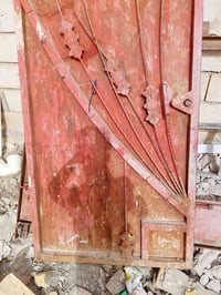 باب خارجي • يحتاج صبغ • سوق الشيوخ