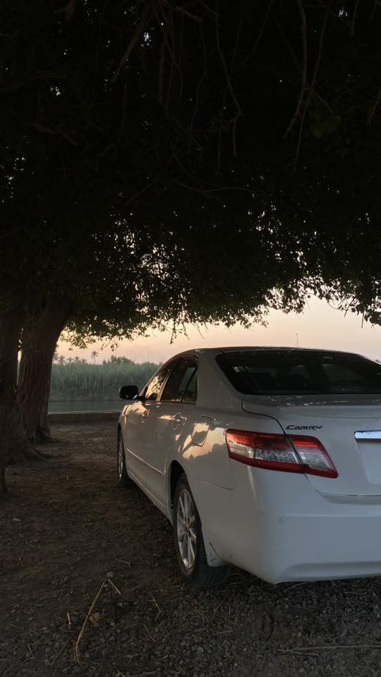 كامري موديل 2010 خليجي فول مواصفات 
الضرر جاملغ خلفي فقط
 الممشى 280 
الرقم بغداد خصوصي 
السعر 120 وبيها مجال بسيط 
***********
