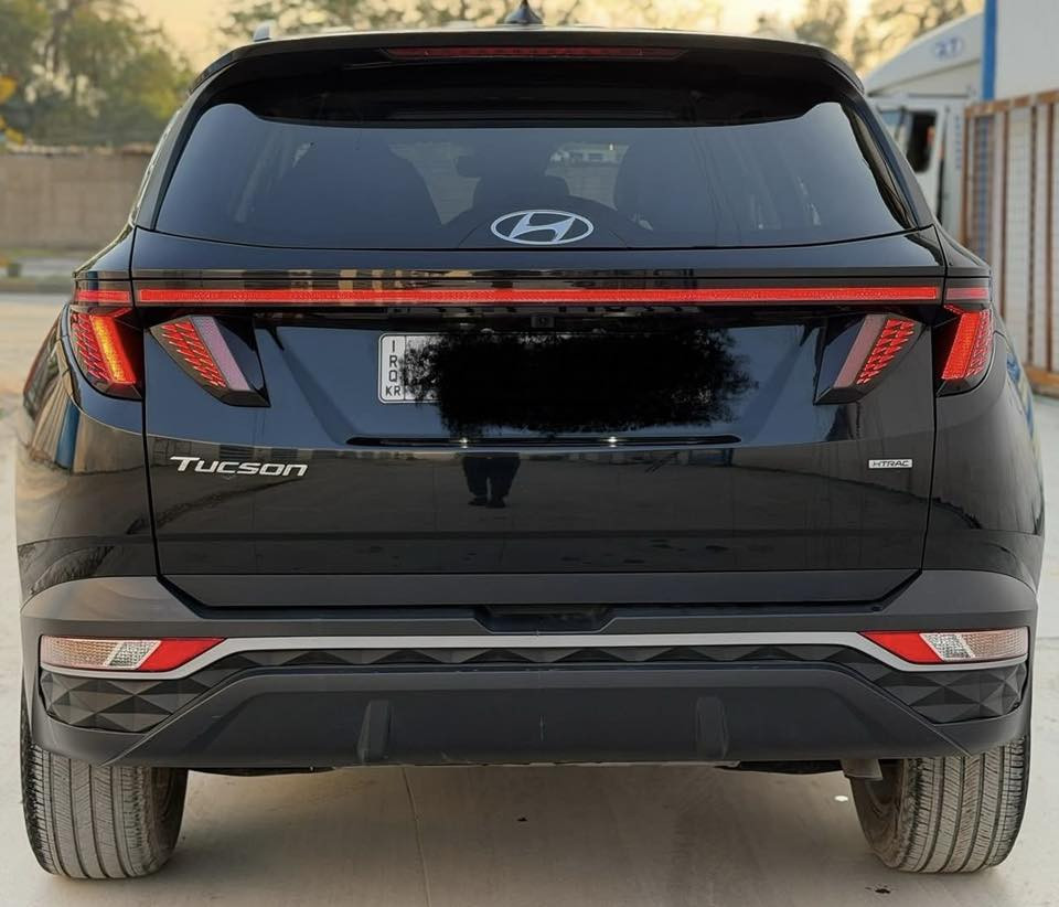 السلام عليكم 
توسان مديل 2023 فول مواصفات حادثها بنيد ومصبوغ انكليزي بغداد بأسمي سيارة جاهزة وجديدة كلش العنوان النجف 
***********
