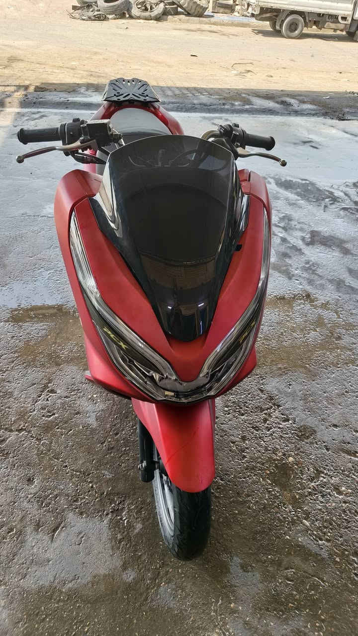 سلام عليكم
دراجة PCX جيل ثالث وارد كوري ماشيه 25  للبيع كفاله عامة مكينة كشر حساسات ستنان اطفاء حساس جويتر تدفئه يدات دراجة كاملة خير من الله جيب مصلح وتعال افحص 
هاذ رقمي *********** اتصل وتدلل
