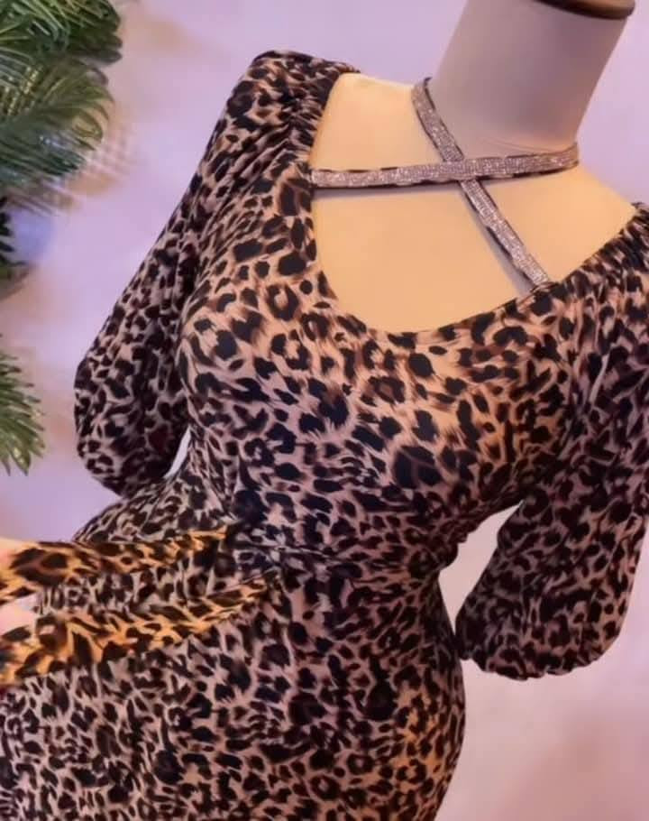 صباح الخير والعافية زبوناتي الراقيات اجمل فصالات العيد عليج بس تختارين والباقي عليه خياطات طلب زبونات ان شاء الله ينال اعجابكم توجد خدمة توصيل جميع محافظات العراق كربلاء توصيل الفين للحجز خاص


**إذا كنت صاحب هذا الإعلان وتريد حذفه لأي سبب، رجاءا أرسل رسالة إلى الدعم الفني**