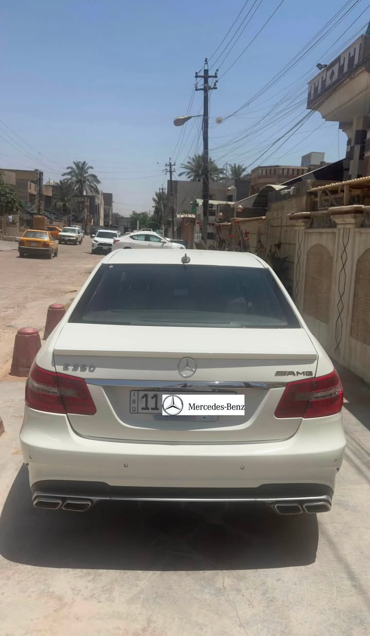 مارسدس w212 350 

2010 
محدث ١٦ 
تو ويل 
محرك ٦ عقل فوك 
السياره فول للاخير
تدفئه وتبريد كشنات جلد تدفئه بلكشنات 
رقم بغداد بسمي 
سنويه وهزه جديده 
دعاميه امامي AMG وخلفيه ودوس 63 
منضومه بانزين و مي جديده 
شادلها شاشه كاربلي و اندرويد اوتو بلاد 
سعرها 129 سعرها مناسب مقارنه بخواتها وهاي ٦ مو ٤ 
تواصل 
***********
