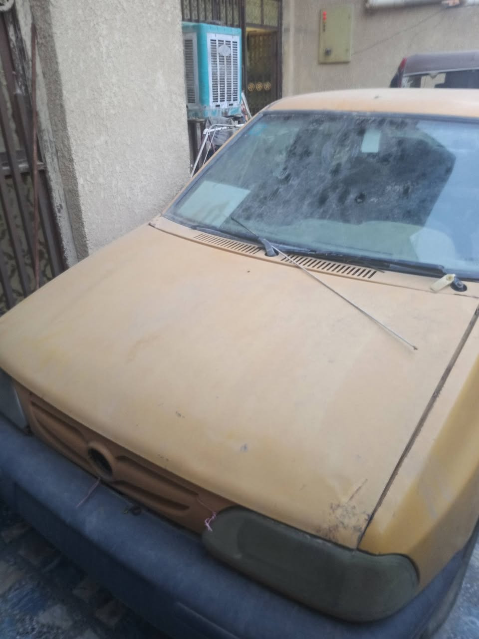 سايبا 2012 متروكه صار حوالي سنه
سعره 15 وبيه مجال رقم الهاتف *********** العنوان بغداد حي النصر الولدايه
