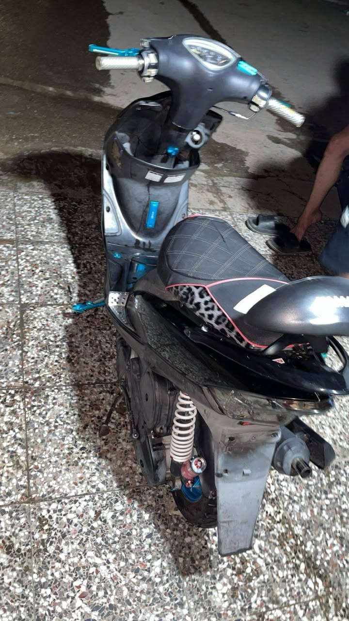 لبيع ناشفة ناقصه بس سايق مبدل بس ولفات ولباقي كفالة دراجة بلاد بس تزويد خارجي ب600
وبيه مجال ***********
