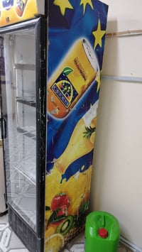 عارضة مستخدمة شغالة للبيع ااصال 07767901803