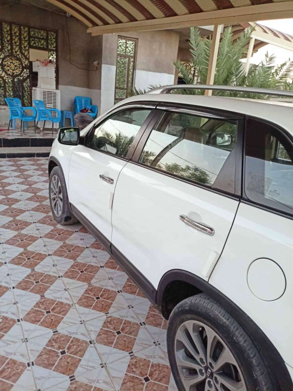 للبيع سورنتو ٢٠١٥ خليجي
فول مواصفات ١/١ 
سته سلندر ٣٥٠٠ 
سقف بنراما
الابواب بصمه دخول ذكي 
الكشنات الاماميه كهربائيه تدفه تبريد
٧راكب ٣ قطع تبريد 
زراكات 
اشارات ترحيب 
مكفوله كفاله من صبغ بيه بارد فقط سعر ١٧٧ $
لاستفسار الاتصال على الرقم
***********
