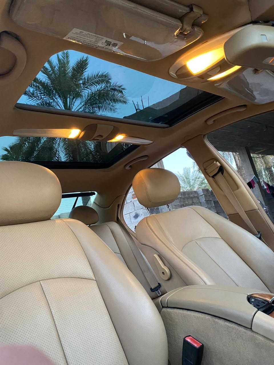 💵لمعرفة السعر:: اترك تعليق يصلك السعر تلقائيا💵
 
2008- 211E ‎مرسيدس بنز 

مصبوغه حزام صبغها مو بل عراق    شرط عبالك وكاله صبغ 
  ترهم مراوس فقط   جديد  
محرك 350 v
ماشيه ١٨٠ الف كيلو 
كت كامل AMG وكااله
مواصفات
بانوراما +فتحه  
لايت زينون
لايت داينمك 
٤ كشنات كهرباء 
٤ كشنات خزن
٣ بردات كهرباء
دخول ذكي ٤ ابواب 
صندوك كهرباء
نظام تعليق هوائي 
شفتات ستيرن 
داخل صاج 
مري كهرباء 
ترحيب بالمري
سيدي جنجر ٦ اقراص 
حساسات امامي خلفي 
السياره بدون اي نقص 
‎مكان السيارة بغداد   
السعر ١٦٠.   مايعجبك اترك المنشور 
 رقم صاحب السيارة
***********
