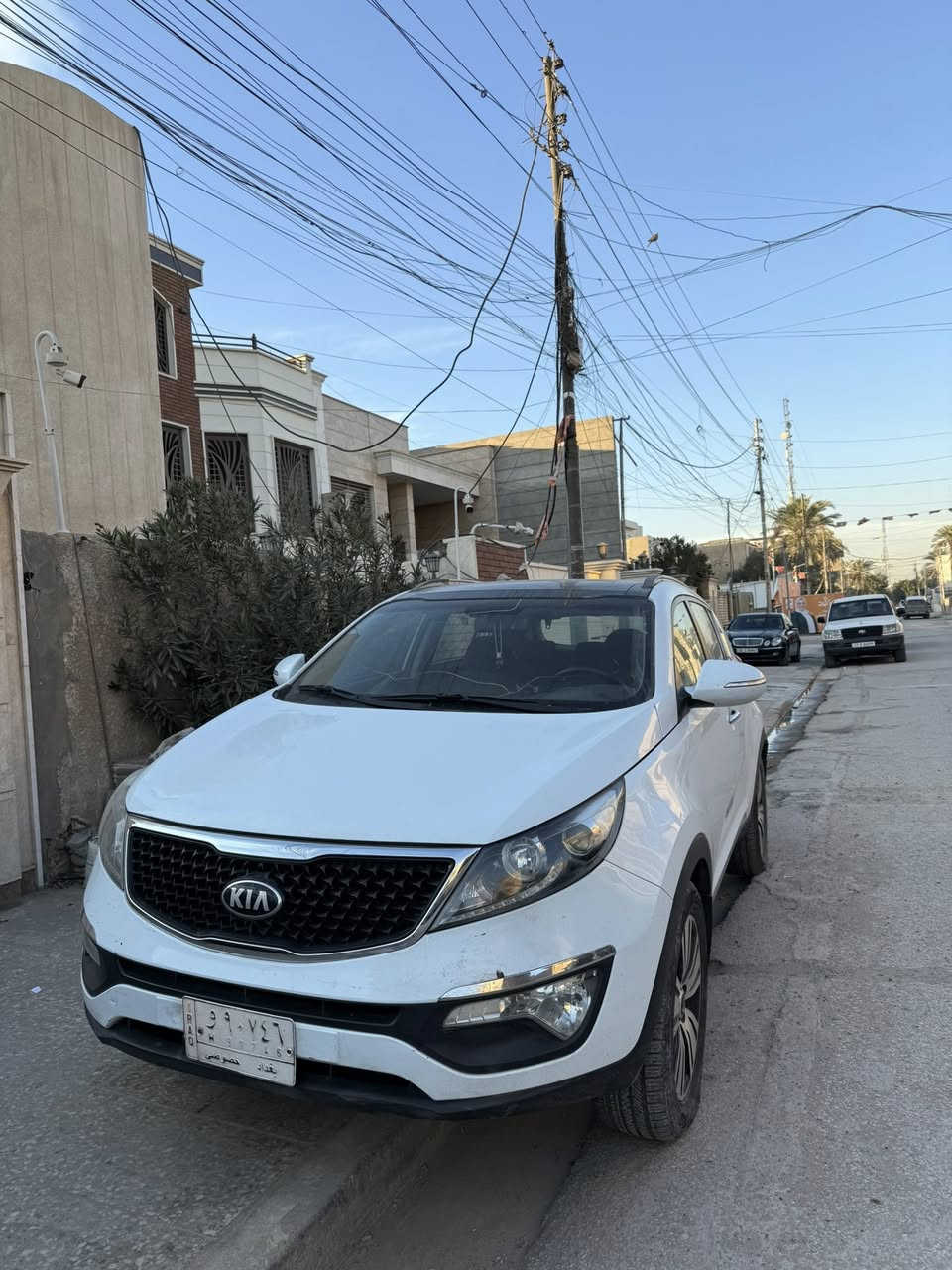 السلام عليكم
سبورتج 2015 خليجي للبيع 
محرك 2000 
ماشية 173 الف
كفالة محرك وكير بلاد
رقم بغداد سنوية ساقطة
السيارة بيها جاملغ بارد مصلح والثاني نفس الضربة ممصلح
نقوصات السيارة بسيطة صدر مبدل جديد تبريد مبدل راديتر جديد   
السعر 163
مكان السيارة الدورة المعلمين
***********
