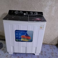 غسالة ملابس • للبيع