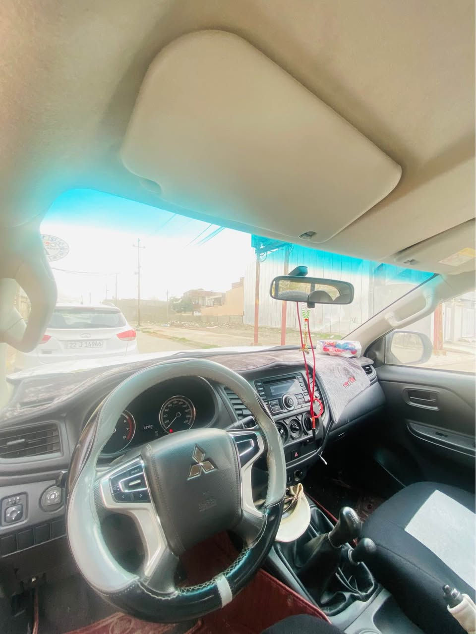 L200 للبيع او المراوس 2020 
محرك مامفتوح 

بانزين ودبلً اكسل 

عالي 

ماشي ١٣٣

سنوية ٢٠٣٠

منظومة غاز ٦٠ لتر

بي حالوب بل بنيد والسقف السقف معدل PDR والبنيد مامعدل بلادي

سعر ١٨٥ وبي مجال

*********** كركوك, العراق
