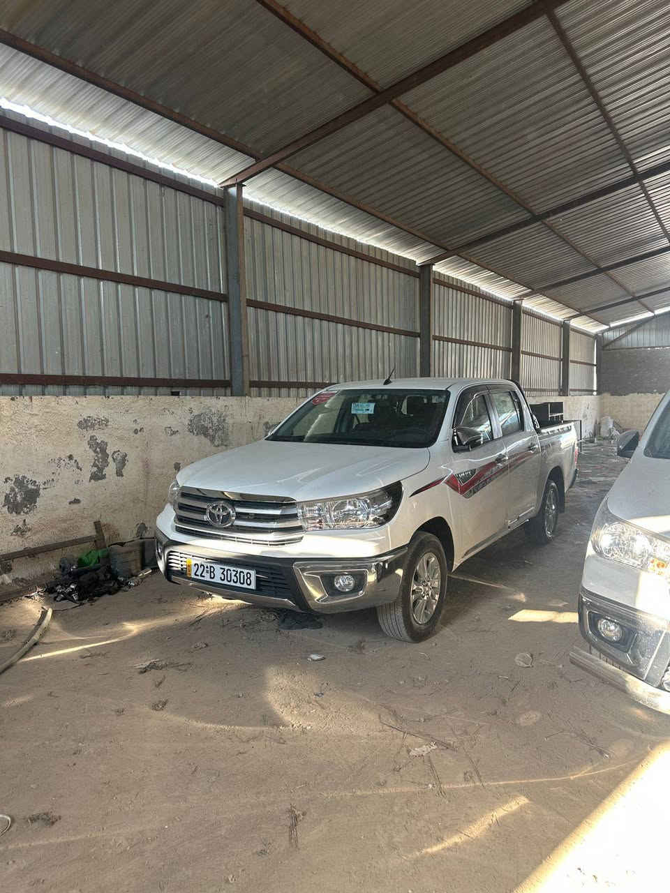 ٢٥ ماشي ٣ الف  فقط سعر ٣١٠ وبيه مجال  ***********  واسط عزيزيه  عنوان
