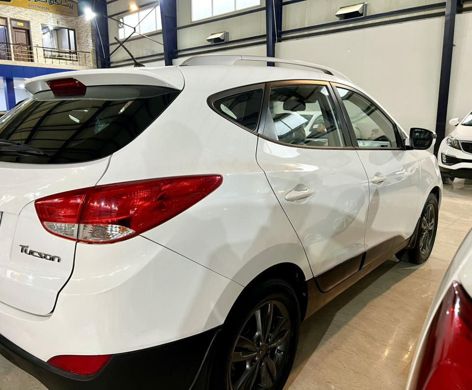 توسان مودیل٢٠١٤ خلیجی مکفولە کفالە عامە دعامیە لل دعامیە بدون صبوغ بدون حالوب بدون ضربة سنوية جديد باسمي تحويل ثاني يوم كير محرك مكفولة من صوت بخار مفتوح ماشية١٥٠حقيقي ترهم مراوس سعر سیارە ١٥٣مجال قلیل شرای اتصل ***********
