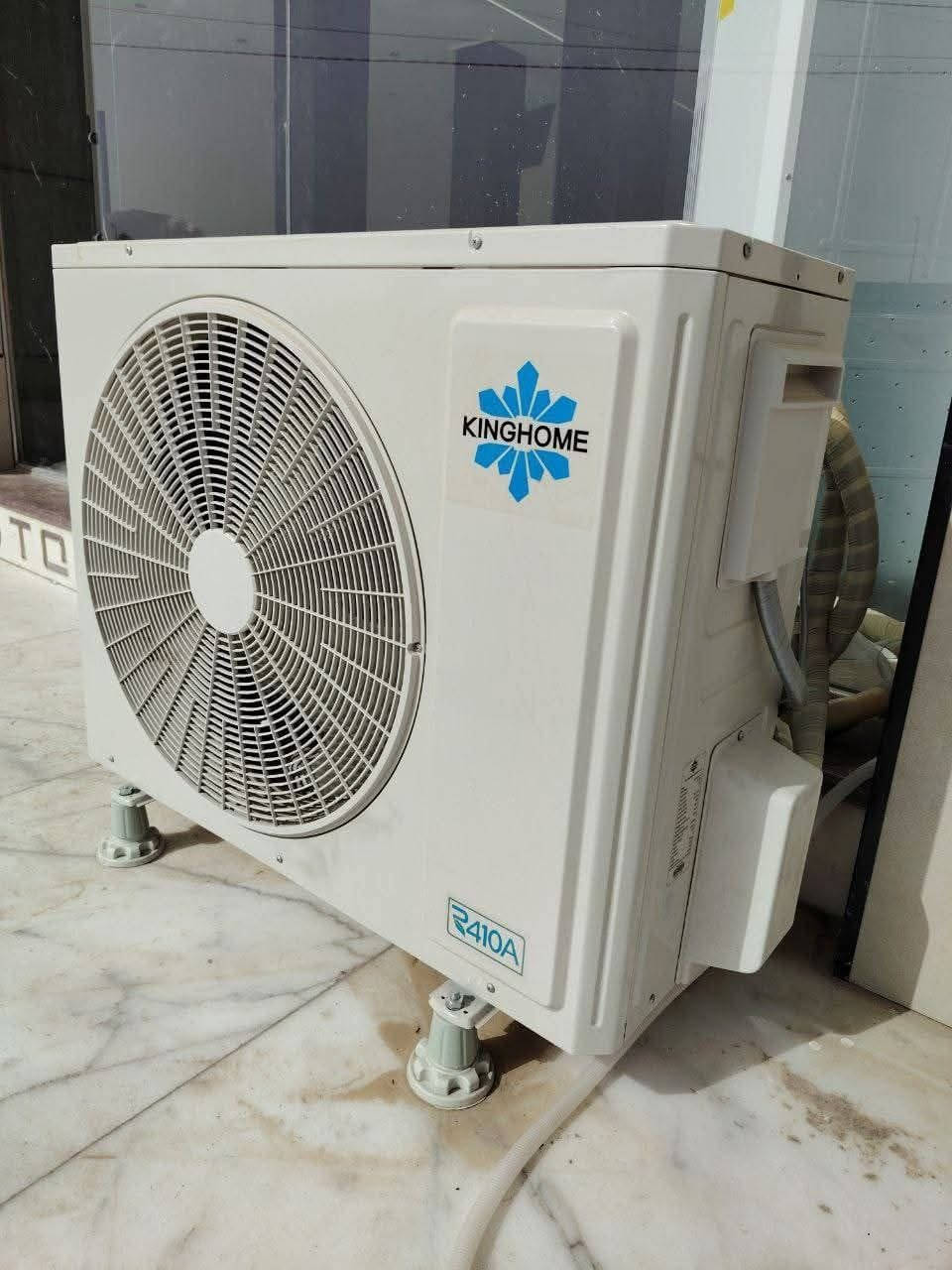 #_عندك_سبلت_تريد_تنصبه_ومحتار 👷‍♂️كادر متنقل👨‍🔧لادوخ ولا تحتار يصلك لباب🚪 الدار🏘️  نصب سبلت 1 طن 35 
نصب سبلت 1 طن ونص 40 
نصب سبلت 2 طن 45 
نصب سبلت كنتوري 50
نصب سبلت كاسيت 100 
ويوجد كادر متخصص لنصب السبلت VRF 
تنظيف سبلت جداري بدون تفصيخ  30
تنظيف سبلت جداري  مع التفصيخ التام 40
تنظيف سبلت كنتوري مع التفصيخ التام  50 
وصيانه جميع السبالت 
فور اتصالك يصلك الكادر 
الكرخ +الرصافه 

⛽ وصيانه👨‍🔧 موقعيه  ❄️ و بكل دقه بالعمل👷‍♂️سواء كان السبلت جداري او عمودي والكاسيت  ولكل الانواع  وبكادر هندسي مختص ليس لدينا فرع اخر. 👍
(لسنا الوحيدين ولاكننا الافضل )

  #مهندس مصطفى ***********
