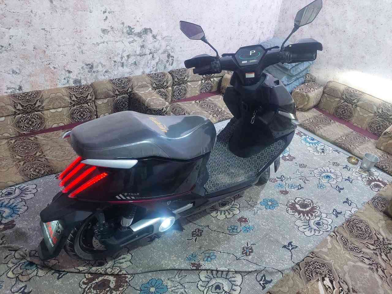 دراجه للبيع تيسلا ستخدام قليل مديل ٢٦ عله وضع  الشركه
موصفات عاليه جدن بريك خلفي أمامي عبار دهن
مانع انزلاق
 برمائيه ضد الماي 
مانع سرقه شرط متتحرك اذا متخلي سويج بيه
صافرت انذار سرقه 
كامره خلفي امامي 
بك رجوع 
جهاز تتبع عند السرقه 
بصمه +سويج للتشغيل 
سرعه ٨٠ حقيقي 
تمشيك ٧٠ كيلو حقيقي للشحنه 
وبعد هواي مواصفات ماذكرتهن 
مكان نجف السعر مليون ونص وبيه مجال وعامل عند الوكيل بيش ياله تعلق 
للتواصل واتساب ***********
