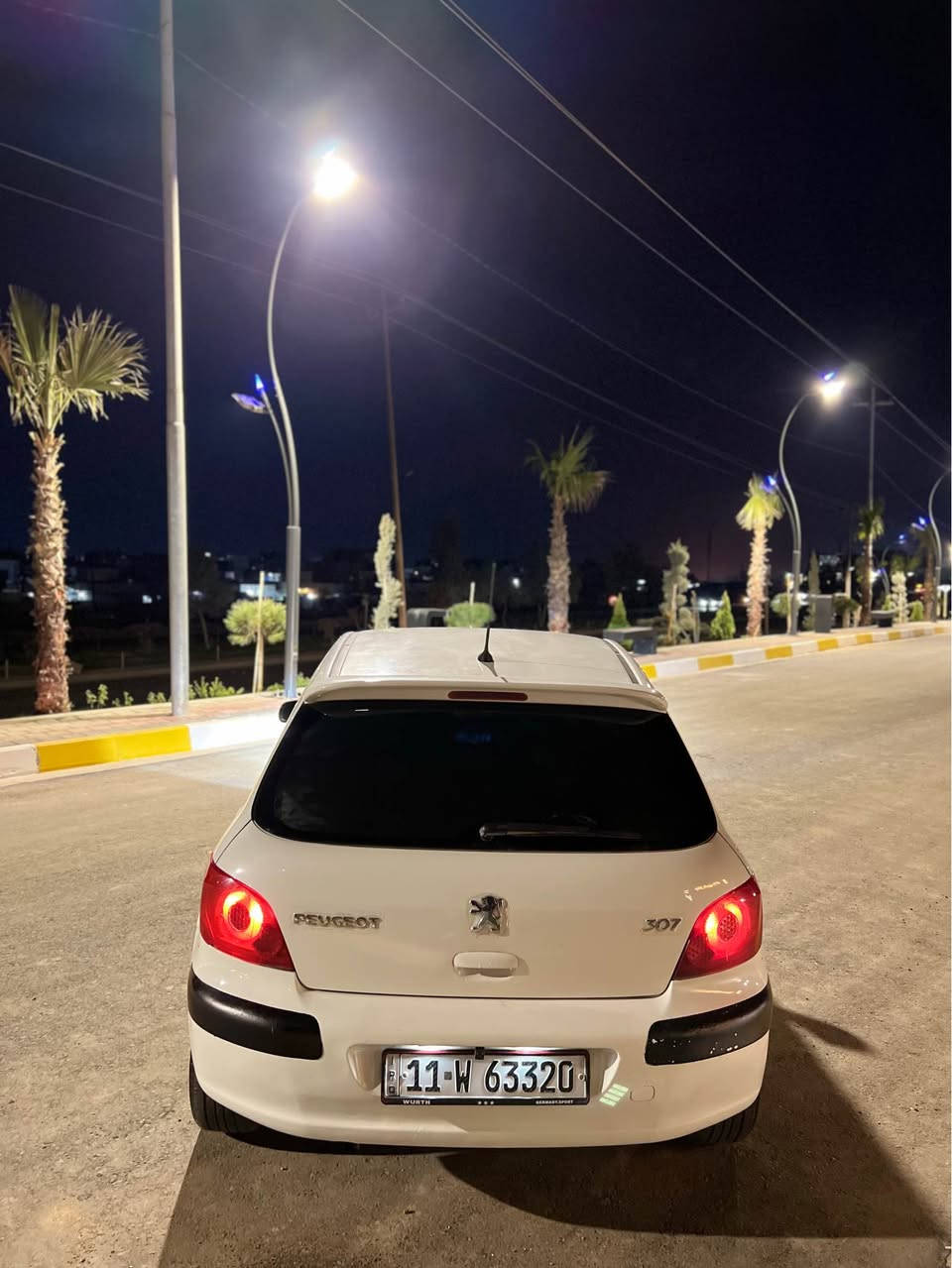 للبيع بيجو موديل2006  بيهة 4 قطع صبغ و السقف مابي صبغ وبشرط كير ومكينة بي اشويه صرف ال مكينه   ومابيهة اي مصرف السيارة والسنوية جديدة لحد 2030 تنتهي وبيهة بطاقة بنزين هم  سياره مشروع وطني سعر 57بي مجال                                                                            بو فروشتن بيجو 2006 /4 پارجه ي سوبغه سه قفي سو بغ نيه به شه رت گيرو مه كينه سه ياره كه بي عه يبه به س مه كينه كه ي توزي سرفي هه به سياره كه يه ك دينار مه سرفي تي نيه سه نه وي هه تا 2030 تا زه يه مشروع وطنيه  بطا قه بنزيني هه يه سعر 57 مجال. *********** Singapore
