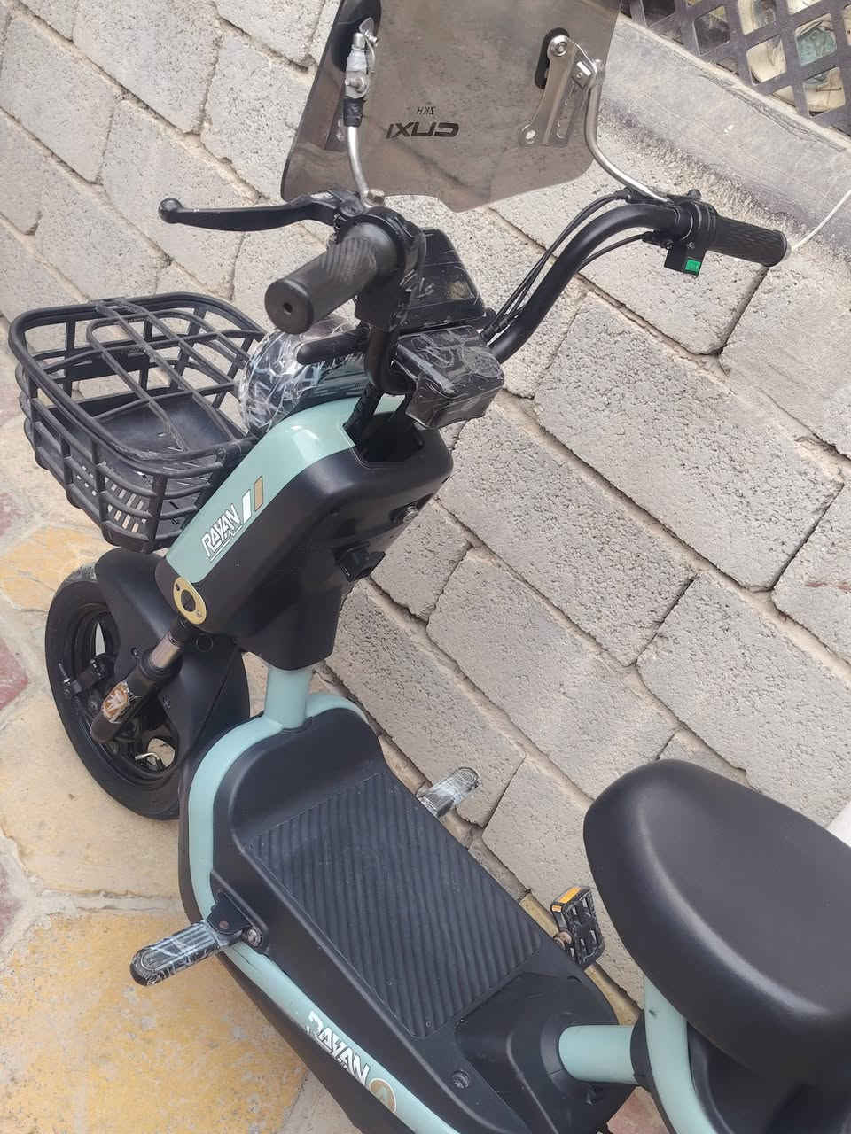 دراجه شحن الريان R9 الحجم 14 
كفاله عامه من اي عطل والشحن خير من الله 
تشغيل عن بعد وسويجين وياها وشاحنه 
السعر 300 وبيها مجال بسيط حك الكروه


**إذا كنت صاحب هذا الإعلان وتريد حذفه لأي سبب، رجاءا أرسل رسالة إلى الدعم الفني**