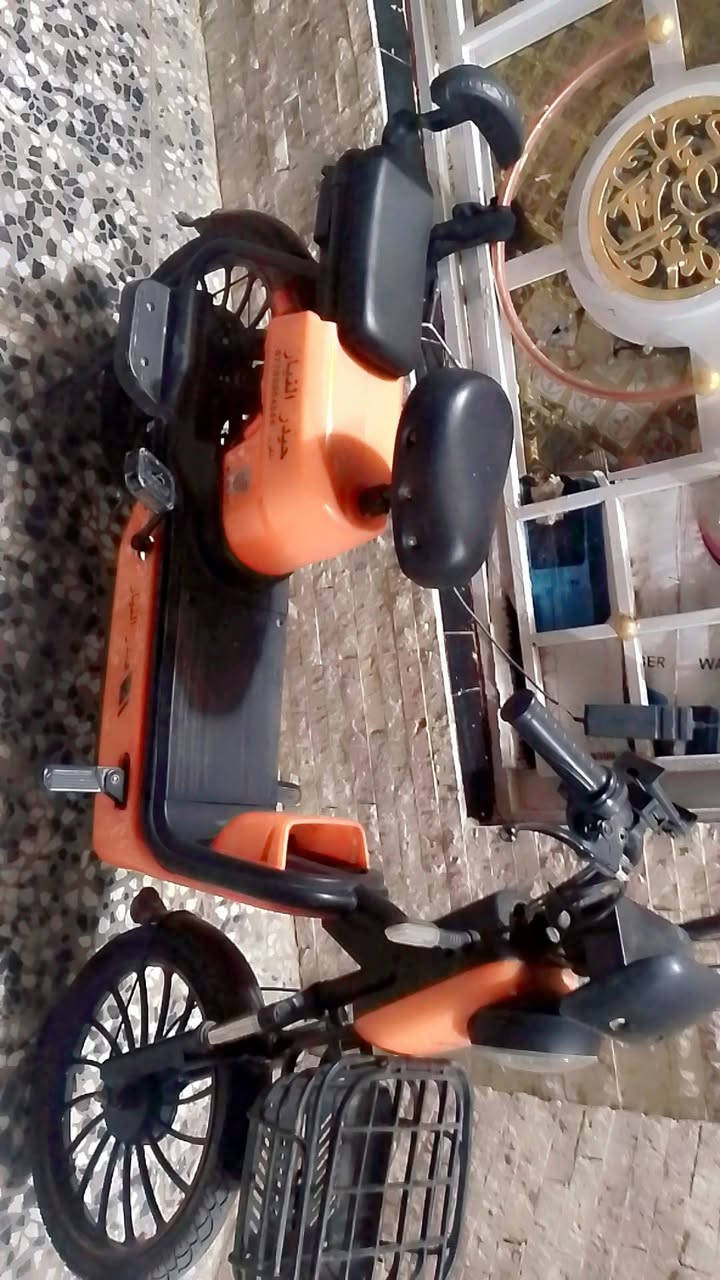 السلام عليكم بايسكل شحن حجم 20 للبيع نظافه كدامك نضام اربع سرع سرعته 80والشعر 250للاستفسار ***********
المكان:كوفه ناحيه الحريه
