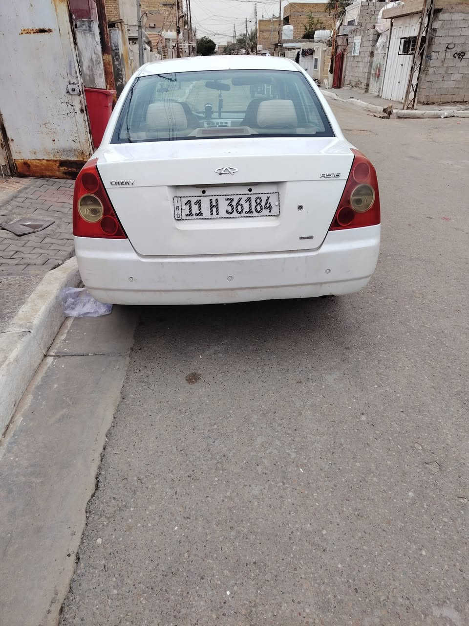 السلام عليكم شيري A5 السيارة  بأسمي جاهزة من كلشي تخم تايرات جديد تدفئه وتبريد كهربائيات فول موديل 2008 محرك 2000 سيارة كير عادي 

***********
