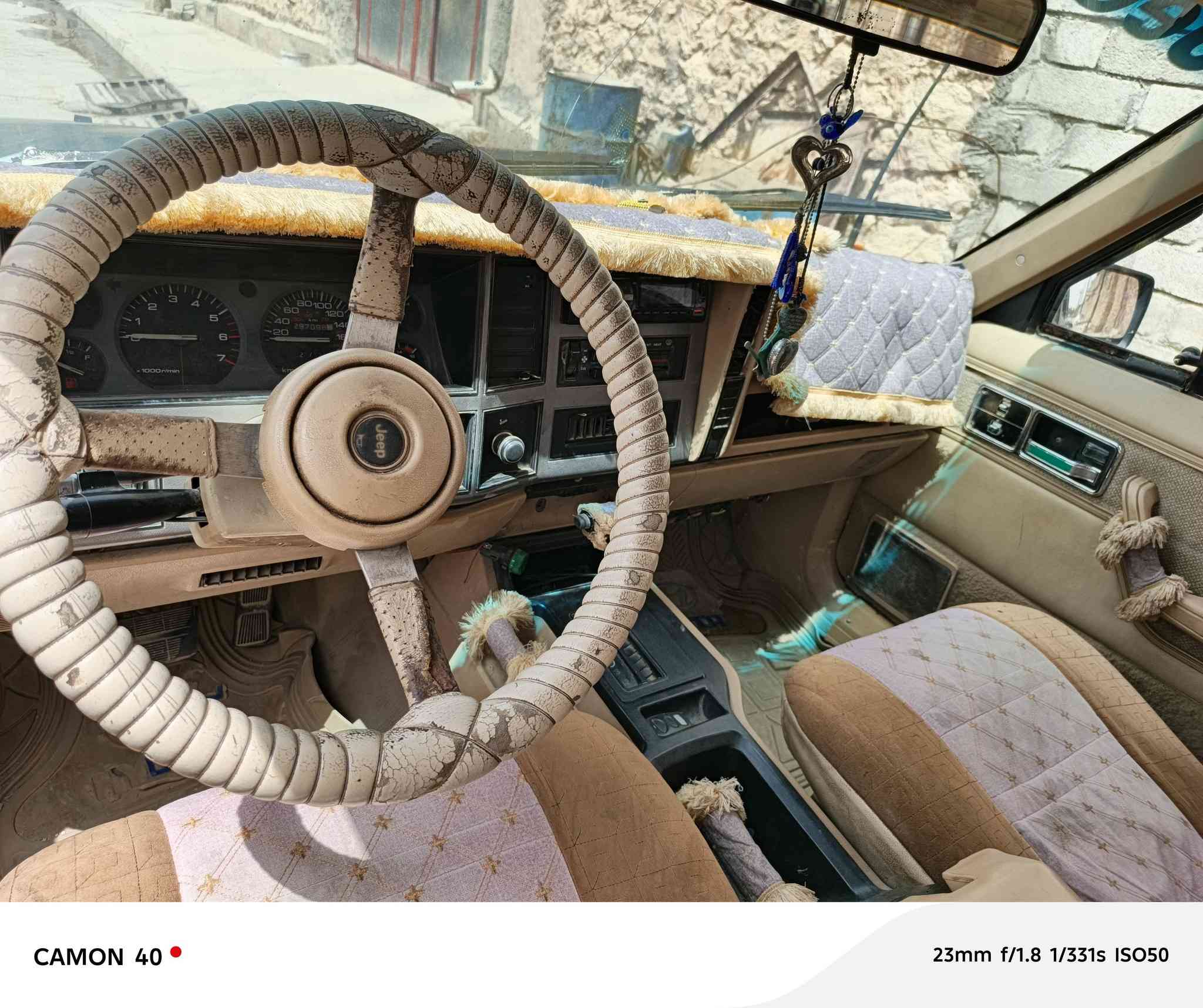 بيع سيارة جيب شوركي موديل 1991 بيها كربون سنوية 2028 سعر38بي مجال رقم الهاتف ***********0 رقم الهاتف ***********
