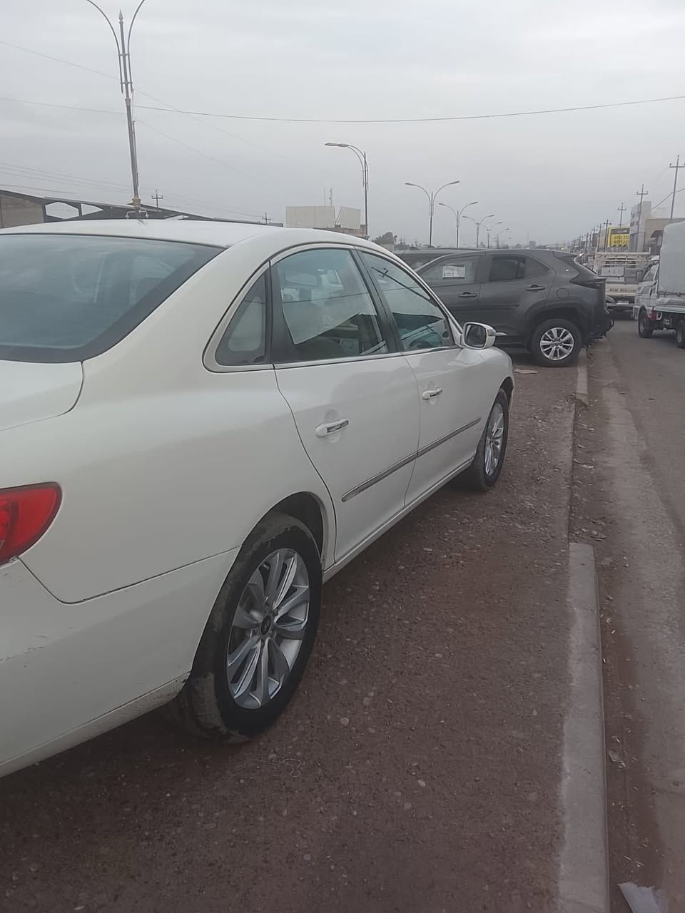 لسلام عليكم سوناتا ازيرا موديل 2008 قطعتين صبغ طخم امامي خلفي كلو جديد تبريد تدفئه شرط التحويل السعر 95 
بي مجال بسيط العنوان موصل***********
