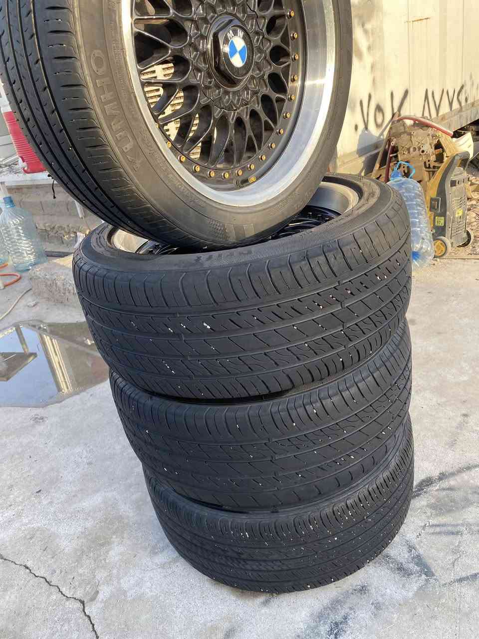 سلام عليكم
وياله خليه BBS 17 بلادي 
شفه عريض وياله نظيف
تكه خلفي مصلح فطر صغير ومضبوط
طخم تايرات اخو جدد 
للبيع او مراوسه شعندك نزل
موصل برطله 
***********
***********
