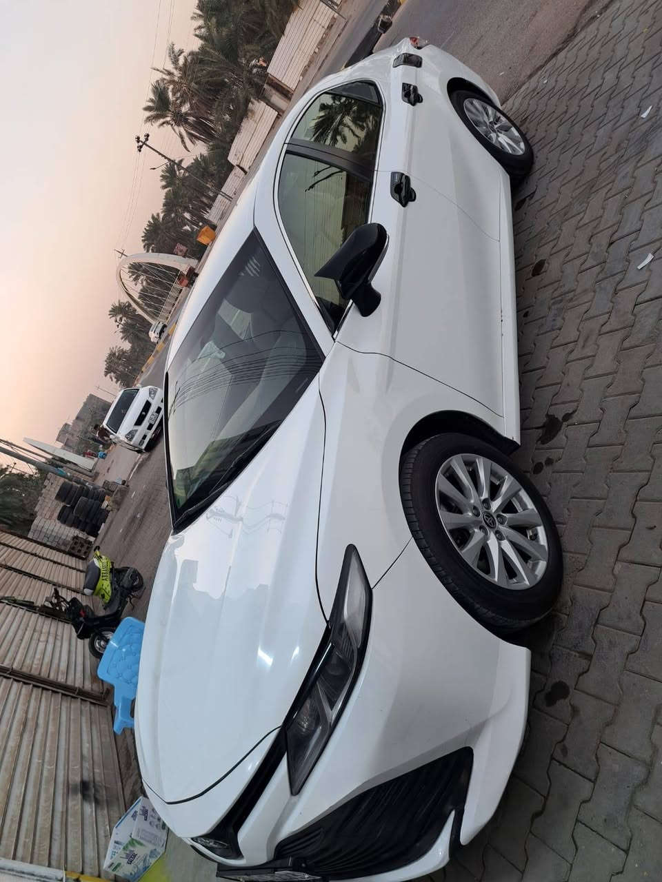 سيارة للبيع
٢٠٢٠ le كامري 
خليجي وكاله الساير
ماشيه ٥٥ 
كفاله عامه
اللون ابيض 
بصرة
***********
