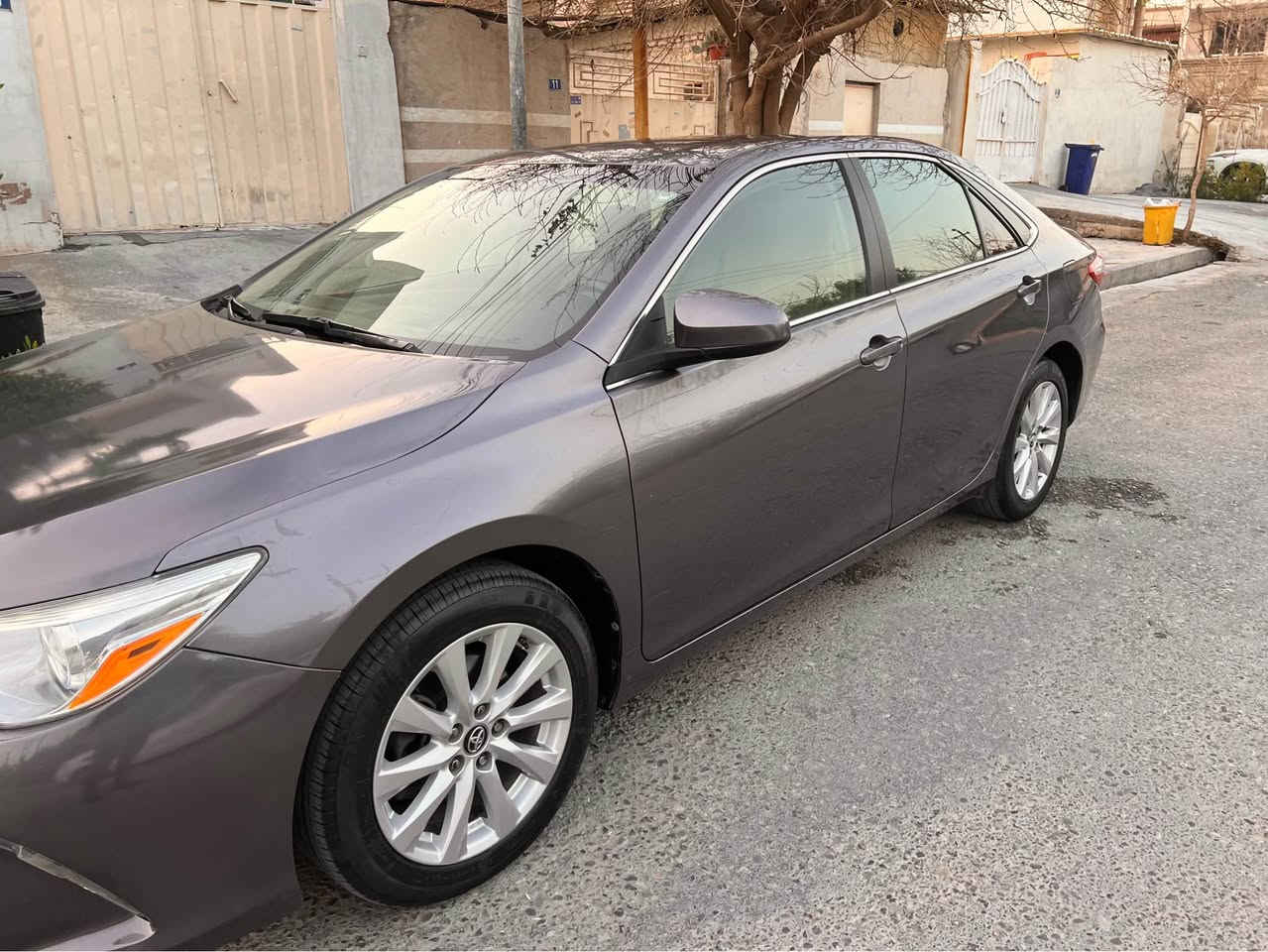 كامرى ٢٠١٧ كير و مةكينه بةشةرت سبوغ ٣ بارجة بئ ژورى بئ ئيرباگ رقم و سنوى هةمووى نوييه سعرى ١٤٣ كةميك مةجال *********** أربيل, العراق
