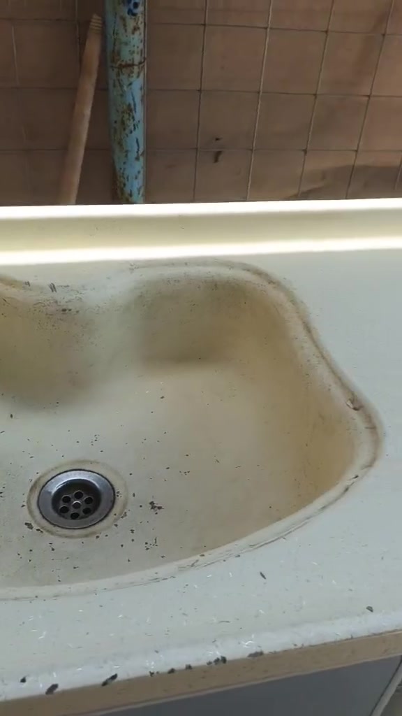 سنكي مرمر متر ونص نظيف المكان حله اتصال ***********
