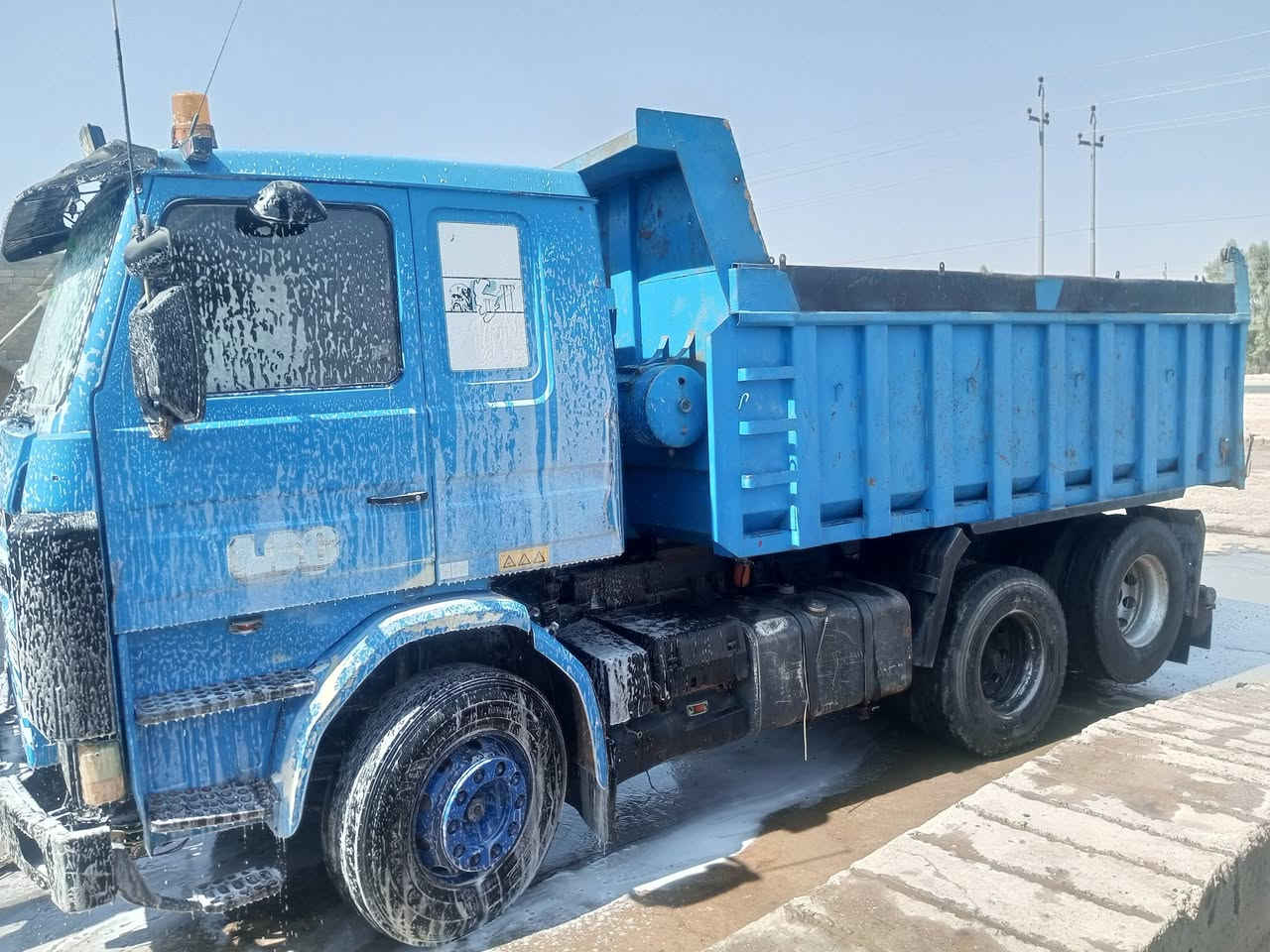 سلام عليكم سكانيا البيع سنكل عضله موديل 92
حجم 13 رقم كركوك دولي محرك كير شرط 
سعر 150 بيه مجال مكان صلاح الدين بيجي 
***********
