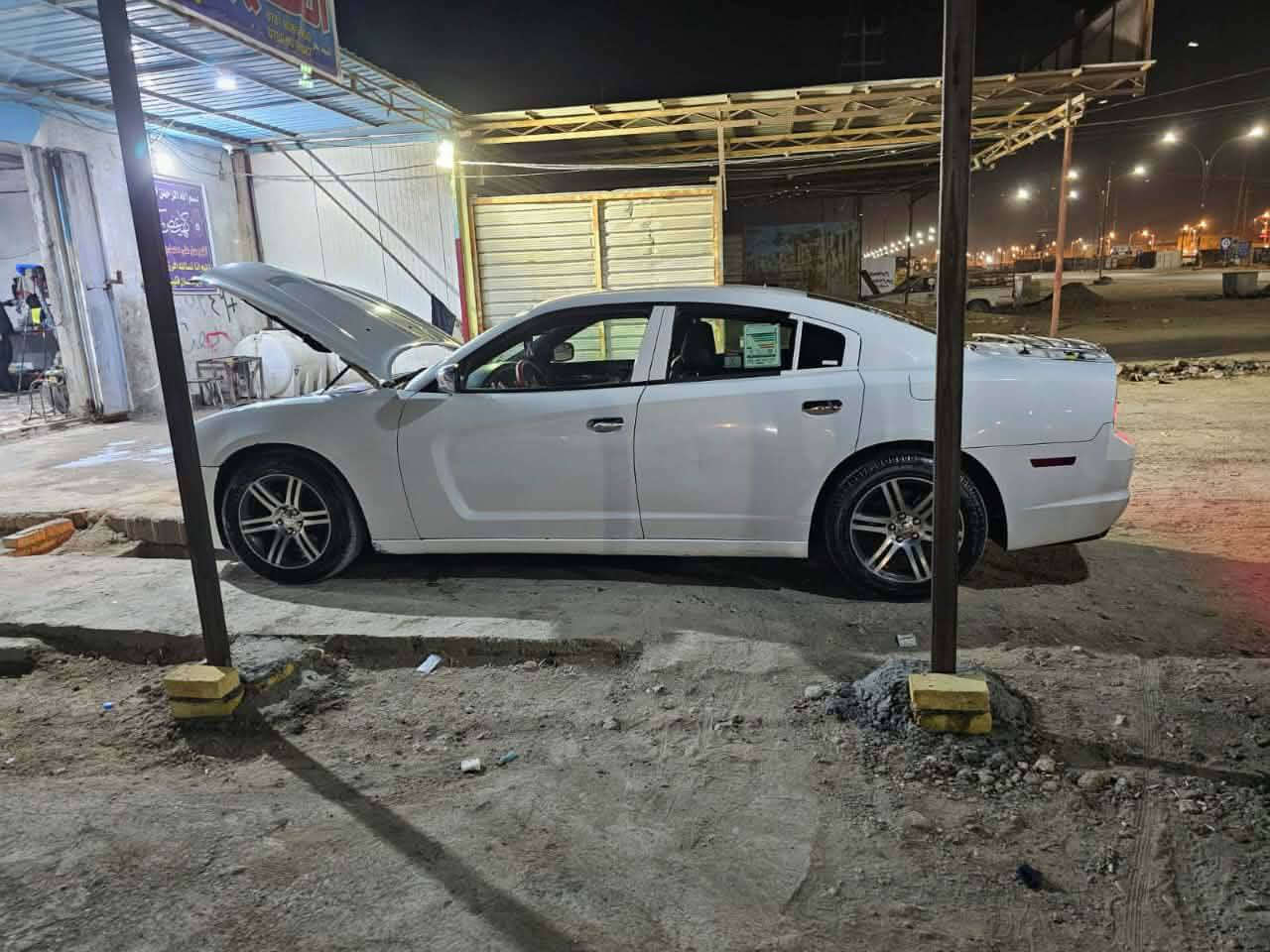 سلام عليكم شارجر لبيع مكفوله مكان سماوه قضاء لخضر ***********
