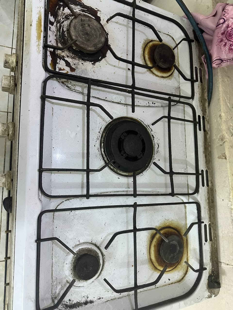 طباخ خمس عيون شغاله كل العيون فقط بس فرن ميشتغل


**إذا كنت صاحب هذا الإعلان وتريد حذفه لأي سبب، رجاءا أرسل رسالة إلى الدعم الفني**