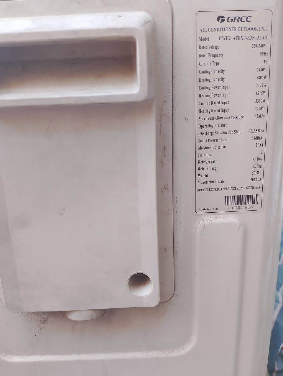 خارجيه حجم 2طن گري غاز 410
السعر 200 الف العنوان بغداد ***********

