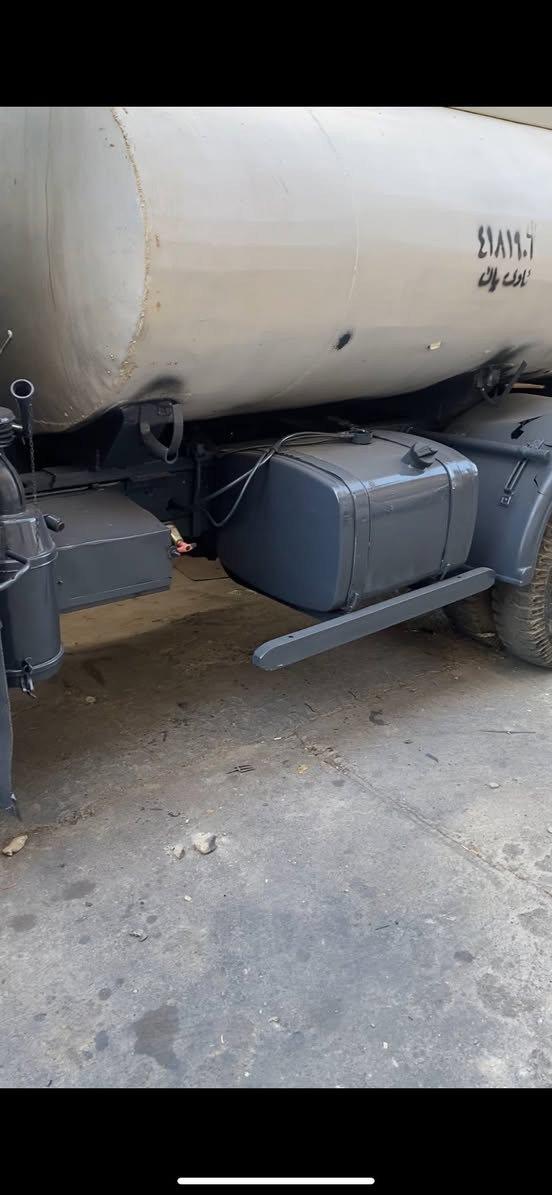 سةرةتابةناوى خواى گةورة
بابةت فرۆشتنی خێرا

تەنکەىی هینۆ ١٩٨٨بۆفرۆشتن ئاڕمی پلاستیکی سلێمانیەبەشەرتی ئاڕمو ئەوەلیات لەئاڕمیشا تەنکەرەگێڕوکەکینەو ئەکسلو دەبڵ ئەکسلی بەشەرتی ١٠٠فیتەر مەکینەی تازەتەعمیرە سەروژێری ستەندەرە مەکینە سوری بیلادی مەرخوبی ٦بستۆنە پەمپونۆزلی بەشەرتی نیو سولف تاقم تایەی لەسەدا ٨٠ی تازەیە تاقم ئیستۆپی تازەیە بانسو دەبۆو  پاوەرو فلنجەی لۆکم بۆبەستووە 

پاتری سفری لەسەرەناقم کوشنوڕپەردەو شوێن خەوی تازە تێگیراوە

تەنکی ٨٠٠٠لیترە بەشەرتی  ئەوەی شەنگو کونی تیانەبێت 

سیارەکە دەعامی بۆدەعامی بەشەرتی ١٠٠فیتەر مالی کەسابەتە هیج نوقسانیەکی نیە 

سعری ٣٨وەرەقەو مەعامەلە یەکی کەم

تەنکەرەکە لەسلێمانیە 

***********

***********
