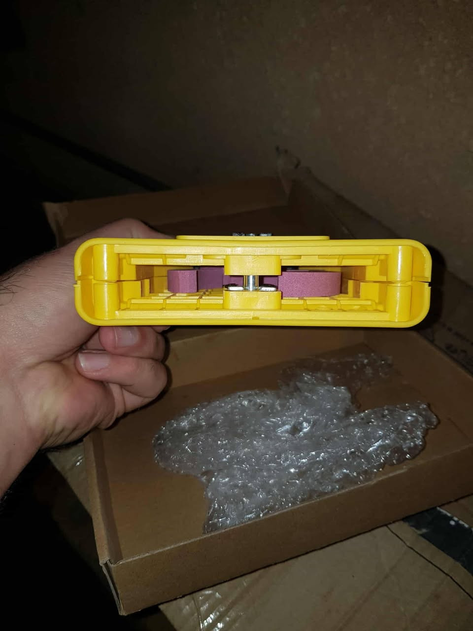 اخوان مسن منشار حطب ابعث عنة ب كوكل وشوف شغلة
القطعة ب 8


**إذا كنت صاحب هذا الإعلان وتريد حذفه لأي سبب، رجاءا أرسل رسالة إلى الدعم الفني**