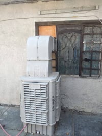 للبيع مكاني بغداد الحريه وهذا رقمي بي واتساب، 07826325250