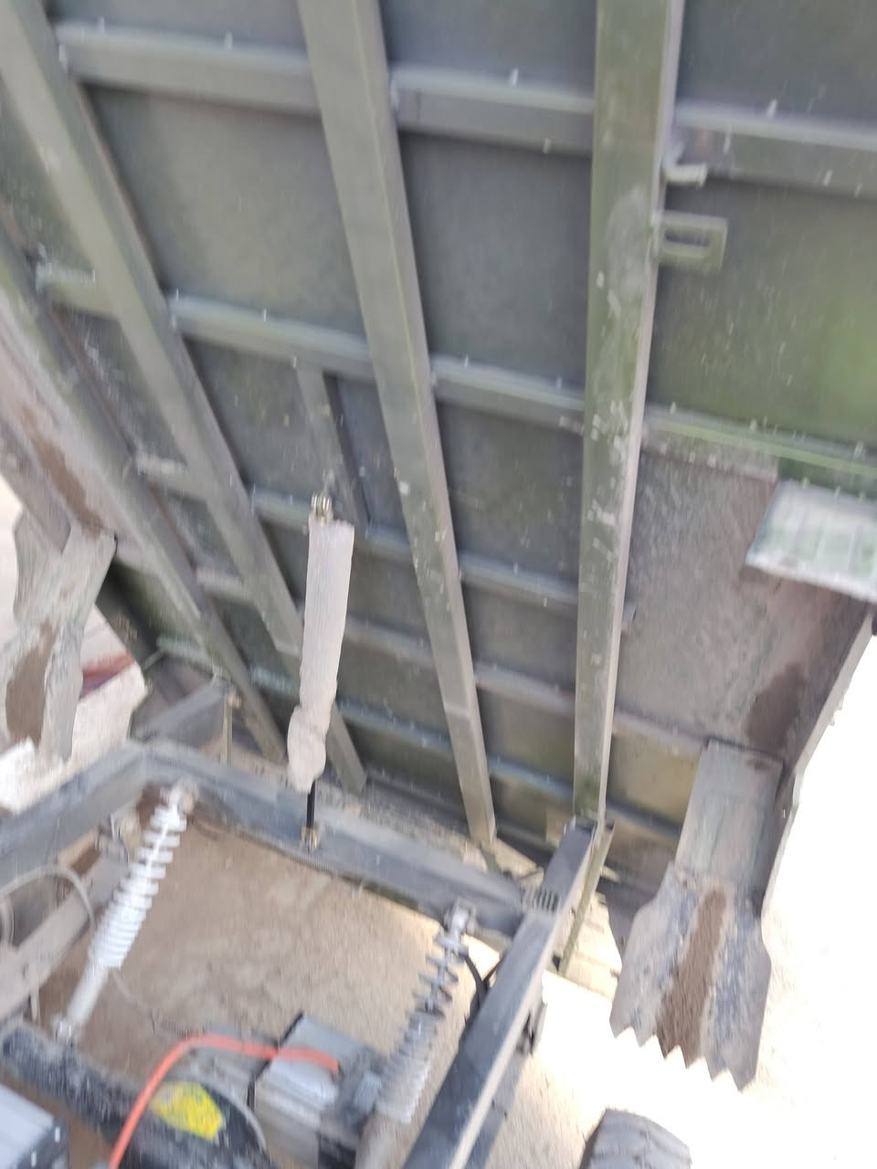 متاح ستوته شحن موديل 25 بطاريات اكبار الدبل كامله اي نقص مابيه اسعر مليون وربع بغداد  الجزيرة السياحيه هاتف ***********
