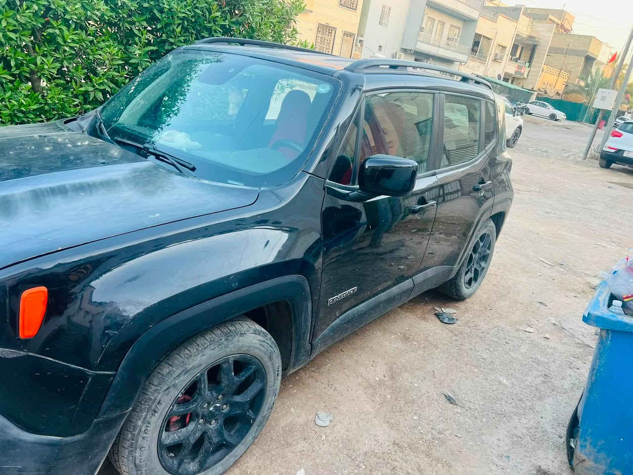 السلام عليكم..
جيب رينگد موديل 2018 رقم اربيل وارد امريكي حادث جاملغ جهة السائق  ،بنيد 
بيهه بصمة ،تبريد وتدفئة
محرك 2500
السعر ١00 العنوان بغداد بيهة مجال ***********
