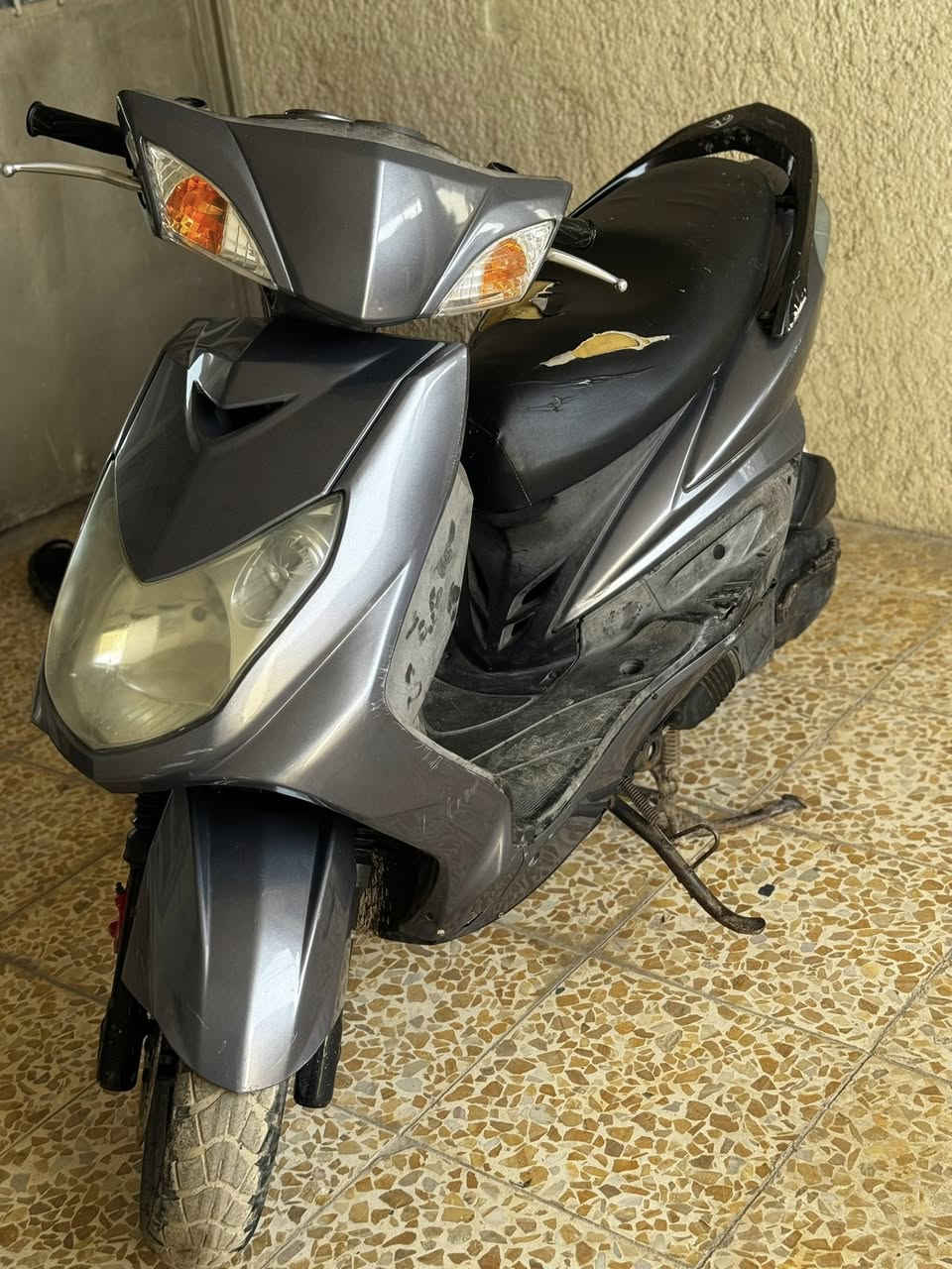 سكنز نوزل فحل هندر شغلله نكره مكينه مكفوله بيع مستعجل دراجه مال جناي كلشي بيهة جديد 
ممتواجد بل فيس رقمي
***********
