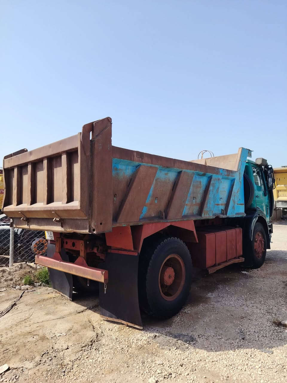 سلام عليكم تك البي للبيع موديل 80  دوشمه جديده محرك 8 كير 25 اكسن جيئف  شاصي مكفول تخم تاير 24  رقم نبار نكليزي مكاني حله ***********
