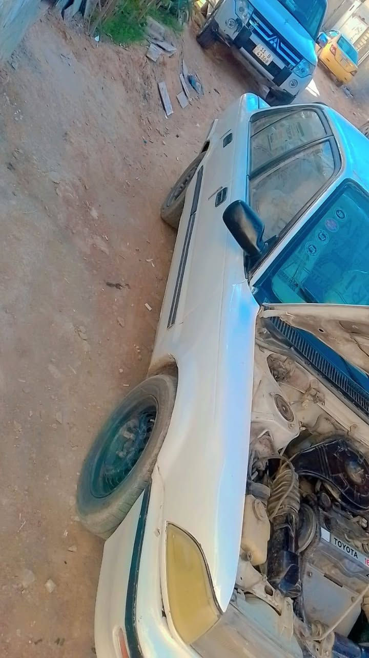 سلام عليكم كورلاه البيع محرك كير حداديه جداد امدوار ثاني يوم سعر 28 وبيه مجال رقم صاحب السياره *********** واتساب
