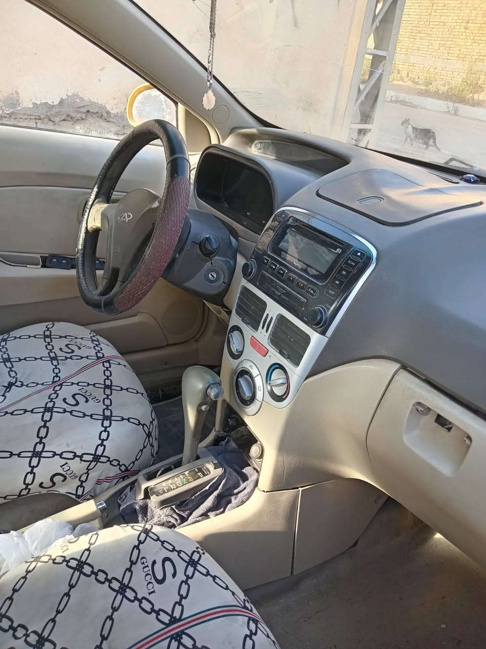 شيري ٢٠١٣محور كورلا تحويل ثاني يوم. سعرها ١٤وبيها مجال مكانها ناصريه اتصل على الرقم. ***********
